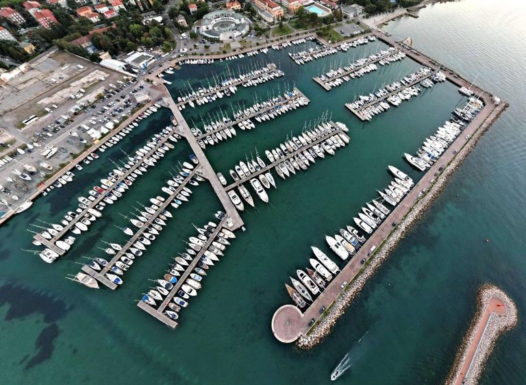 Izola